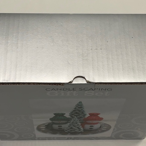 Snowmen & Pine Tree Candle Gift Set 5 Pieces - Picture 3 of 6